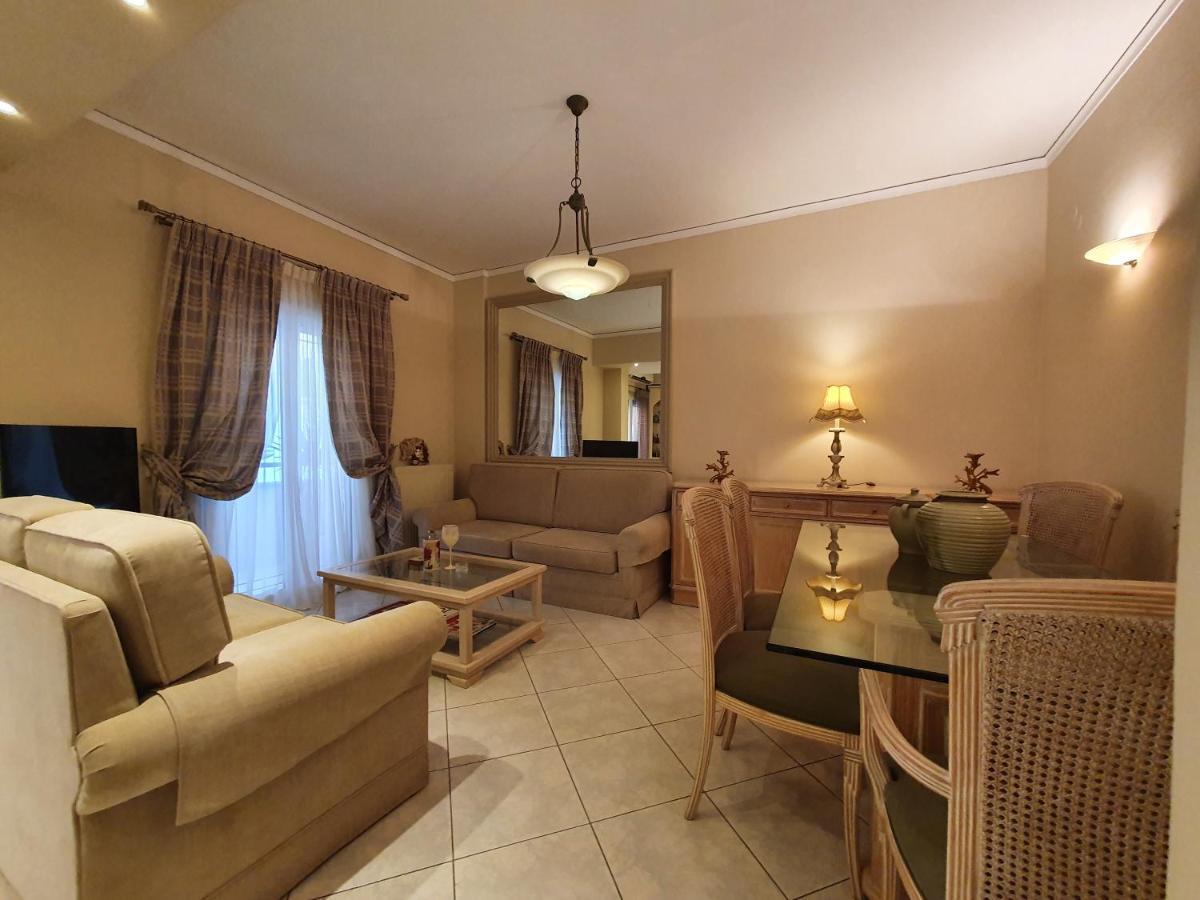 Family Cozy Apartment Heraklion  Bagian luar foto