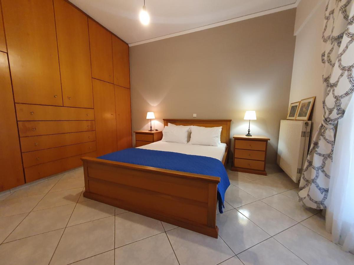 Family Cozy Apartment Heraklion  Bagian luar foto