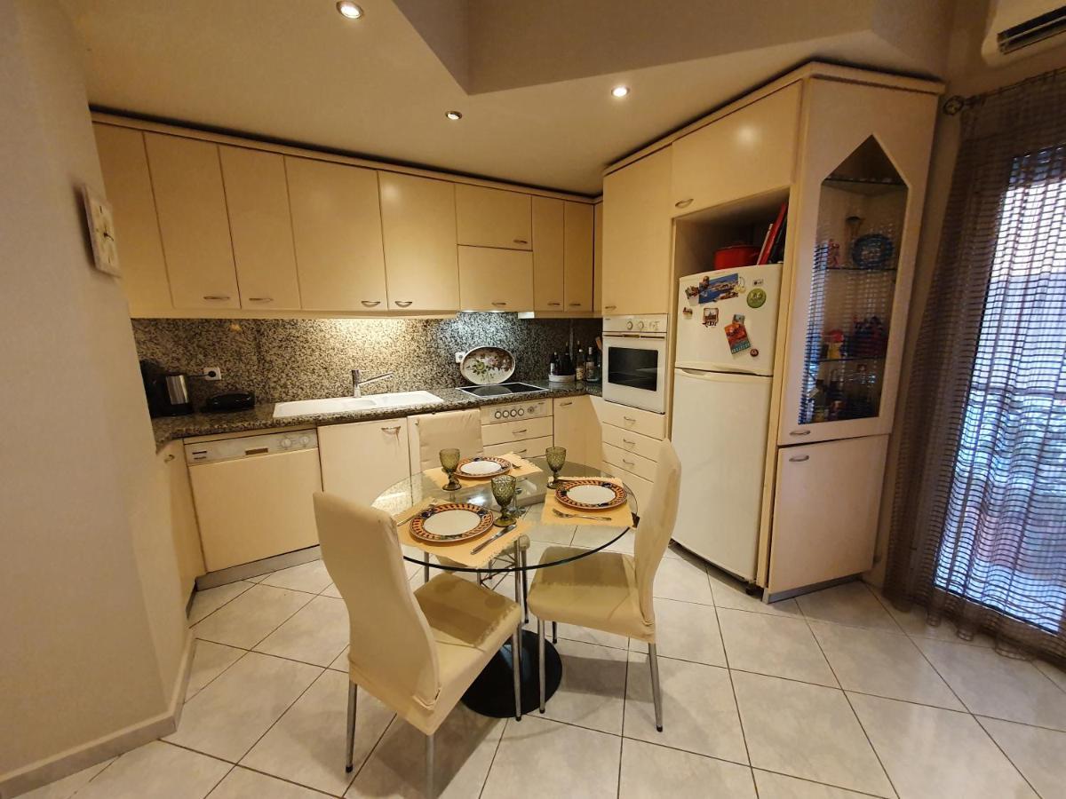 Family Cozy Apartment Heraklion  Bagian luar foto