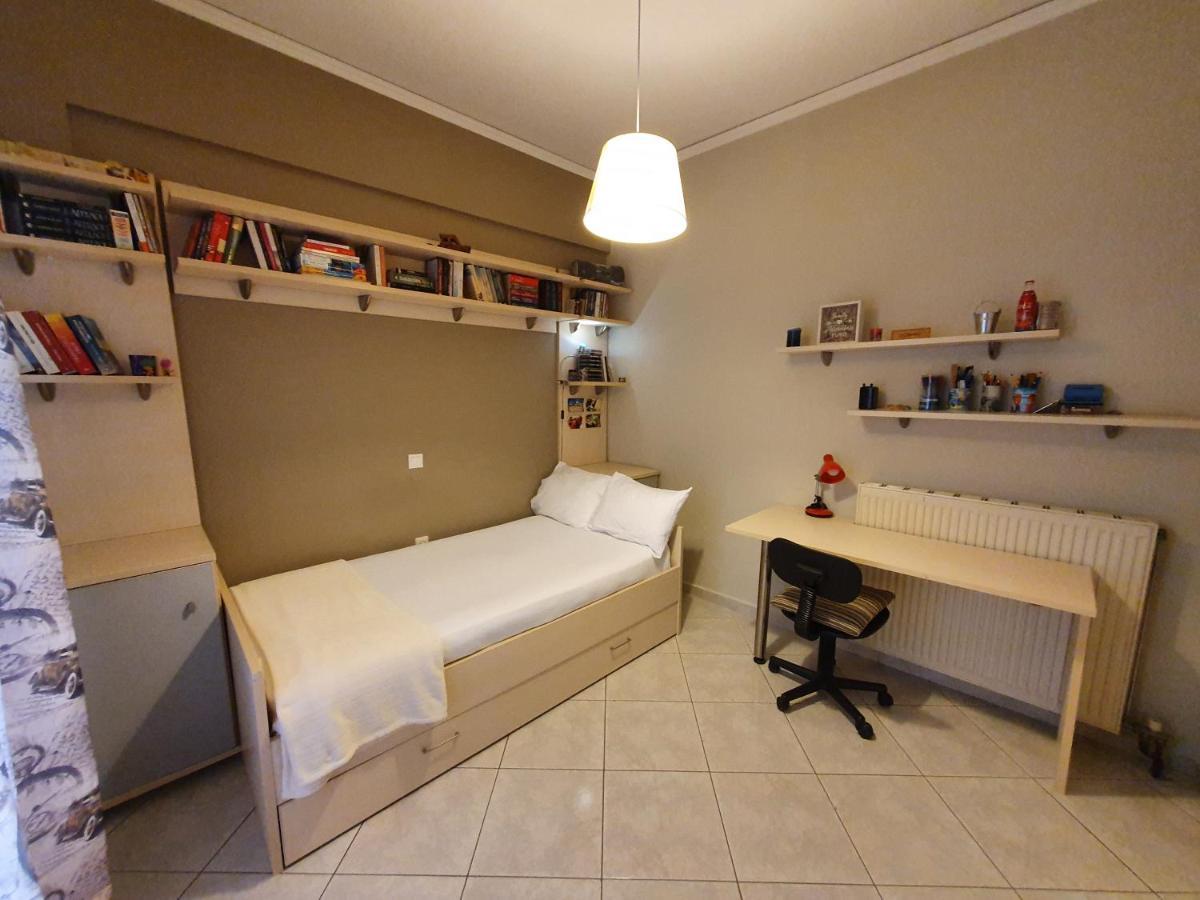 Family Cozy Apartment Heraklion  Bagian luar foto
