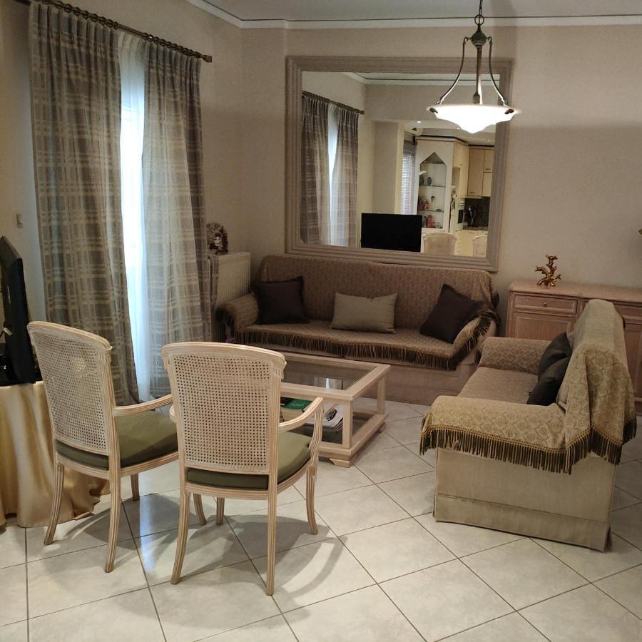 Family Cozy Apartment Heraklion  Bagian luar foto